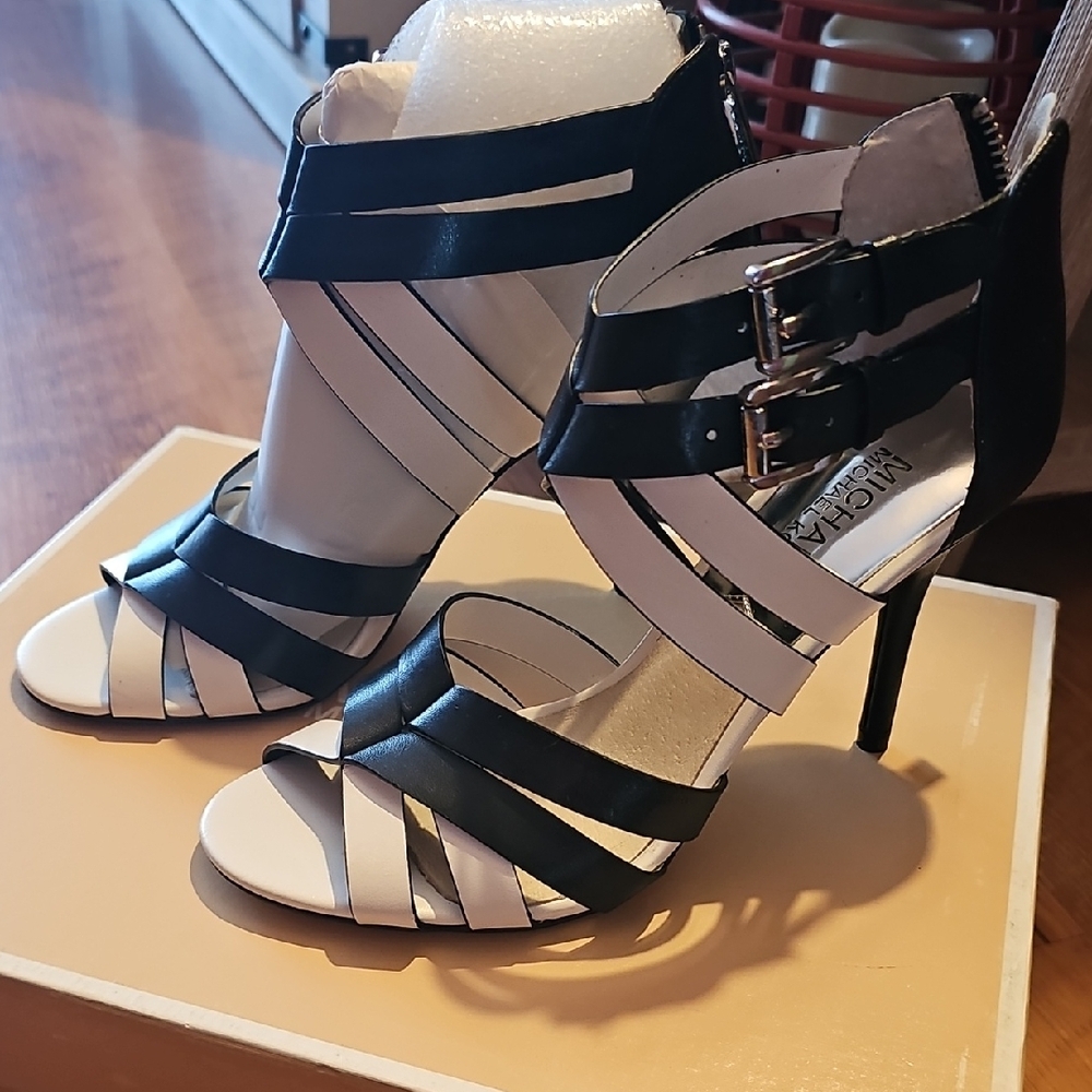 Michael Kors Black and White Strappy Heels. Size 6.5
